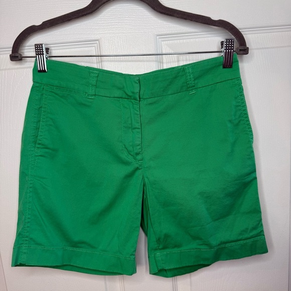 J Crew Chino Kelly Green Women's Shorts Size 0 GUC - Picture 1 of 4